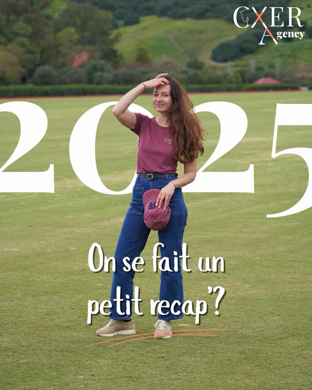 Merci 2025 🤍
Une année marquée par des temps forts 🔥 :
- Heureuse d’avoir pu accompagner 17 clients cette année dans le développement de leur communication 📲
- Je me suis rendue à plusieurs événements équestres en France & à l’étranger : Equitalyon, Andalucia Sunshine Tour, Jumping de Vichy, le SICAB…🐴
- J’ai collaboré pour la première fois avec un incubateur d’entreprises pour accompagner un porteur de projet dans la commercialisation d’un produit innovant sur le marché équin 🚀 Ce qui a donné naissance à « L’observatoire du secteur équestre » par Oxer Agency 👀
- J’ai intégré le pôle Hippolia 🤝
- Et pour finir mon année a été marquée par un voyage de 3 semaines au Kirghizstan 🇰🇬 Une chevauchée fantastique à travers les steppes et monts célestes 🏔️
Ce qui arrive en 2026…📝
Cette nouvelle année, je continue de vous accompagner en communication mais aussi en lancement de projet équestre 📈
Je suis entrain de structurer deux nouvelles offres : une côté PROJET pour les porteurs de projets innovants💡et une nouvelle, en plus de ce qui existe déjà, côté COM pour répondre aux besoins des professionnels indépendants (bit-fitter, osteo, maréchal, etc) 🎨
En route pour de nouvelles aventures ensemble en 2026 ✨🤝