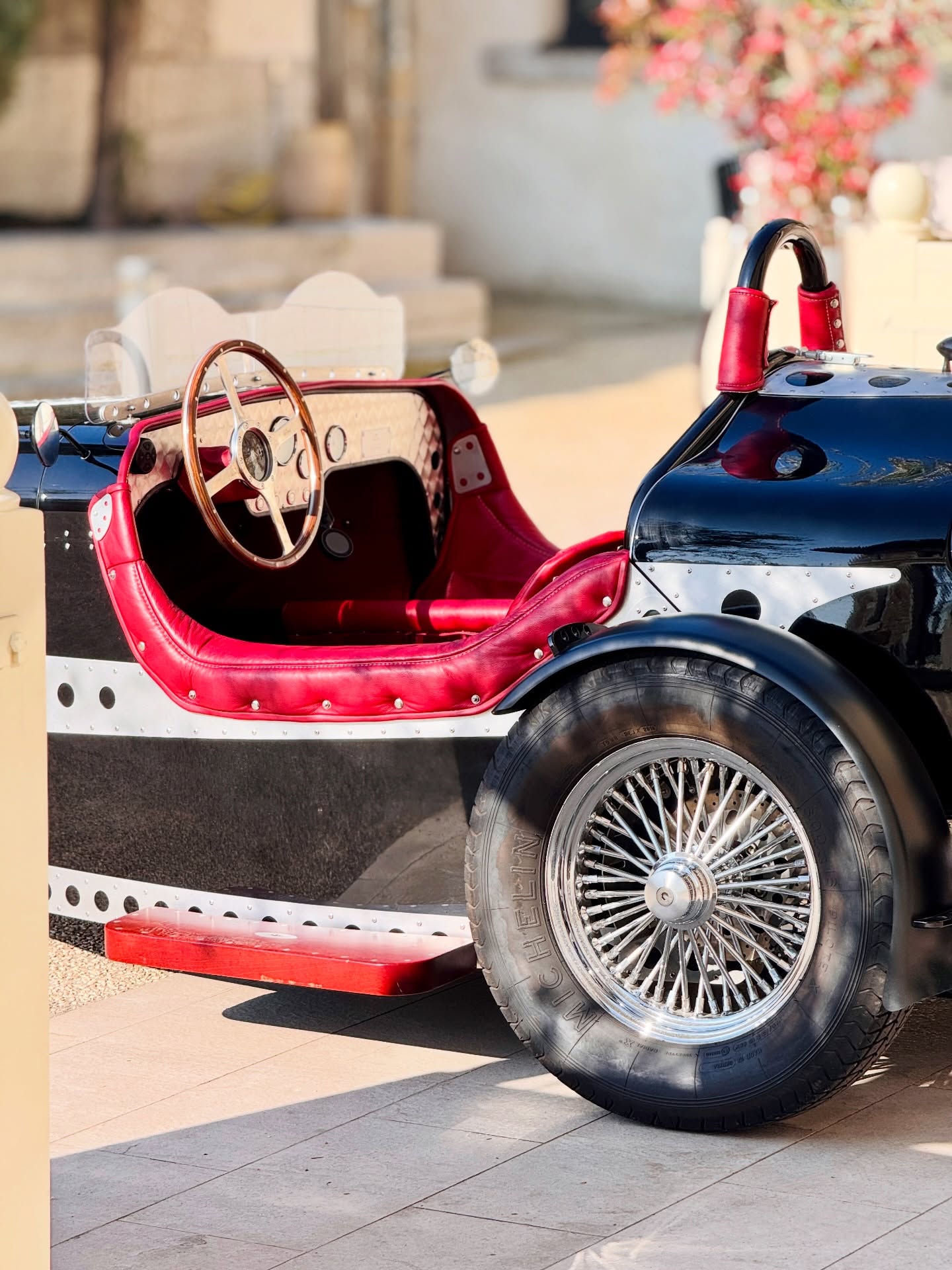 Balade du jour au @hotelfortstlaurent à la Croix-Rousse
😎🤩
#hotellyon #croixrousse #electrique #voiturefrancaise